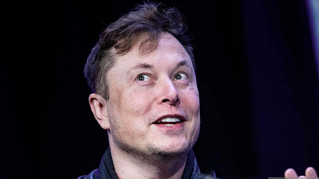 Tesla CEO Elon Musk Is Able To Do The Most Impossible Tasks