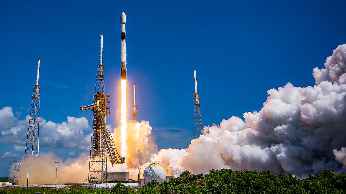 SpaceX achieved a historic milestone with the 500th mission of its Falcon rocket family